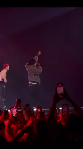IIIIIIIII @ŁAJCIOR @Mata | #white2115 #2115white #lubiezapierdalac #koncert #relacjapauli 