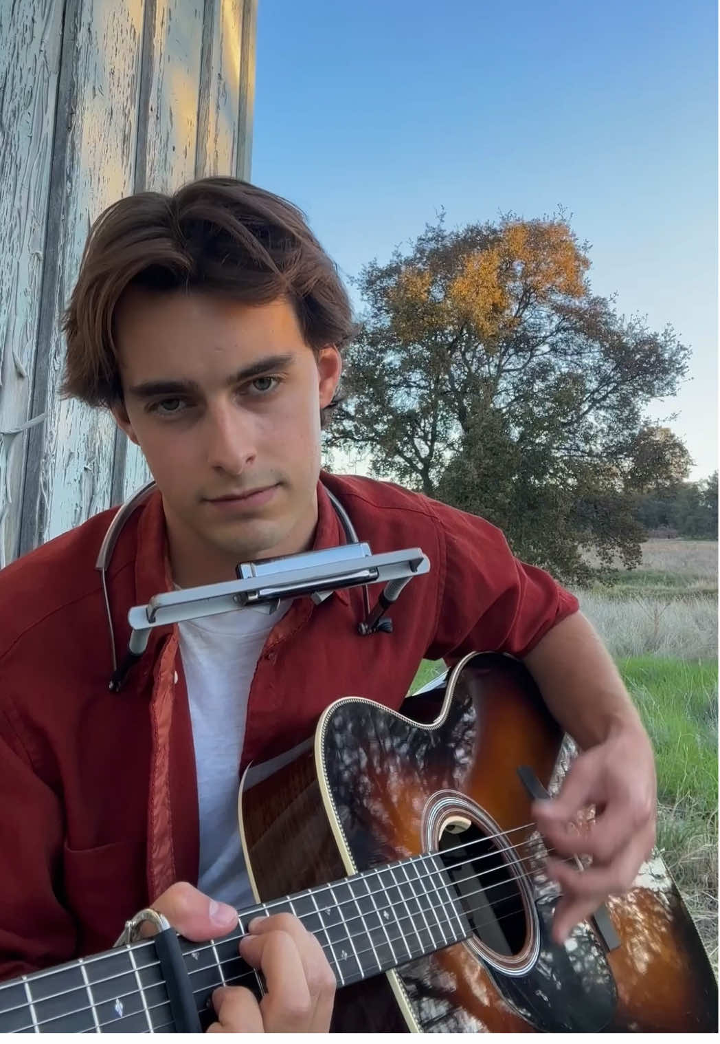 Been having such a fun time playing this one on the road lately. I sure hope yall had a lovely time with your families and friends for Thanksgiving, hold em close this holiday season, it’s all that really matters :) 