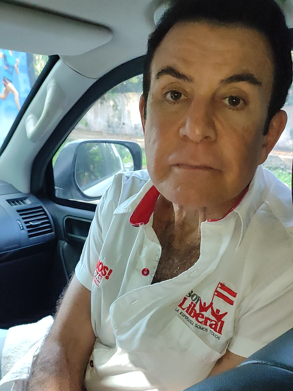 ¡ALERTA HONDURAS!  Sigamos votando, vamos todos a las urnas a defender nuestro derecho a elegir, las colas pueden ser largas pero valen cada minuto.