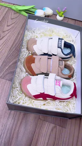 Giày thể thao cho bé, #giaydeptreem #giaybetrai #giaythethaochobe #lonashop 