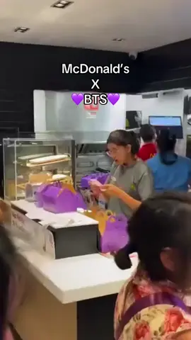 Hi we have them 🔗 in bio 💜🤗🫰🏻 #bts #btsarmy #kpop #jugkook #v 