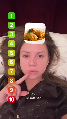 Eu uitându-mă la @Casa Iubirii și încercând trenduri noi 😂 ce bine ca am mâncat acum puțin timp 🫠❤️ #tik_tok #romania #viral_video #fyp #wien 