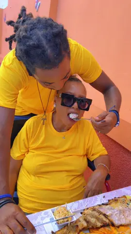 Dimanche 30 novembre 2025❤️yon ti sortie ak pitit mwen❤️@CHEVOU RESTAURANT ❤️