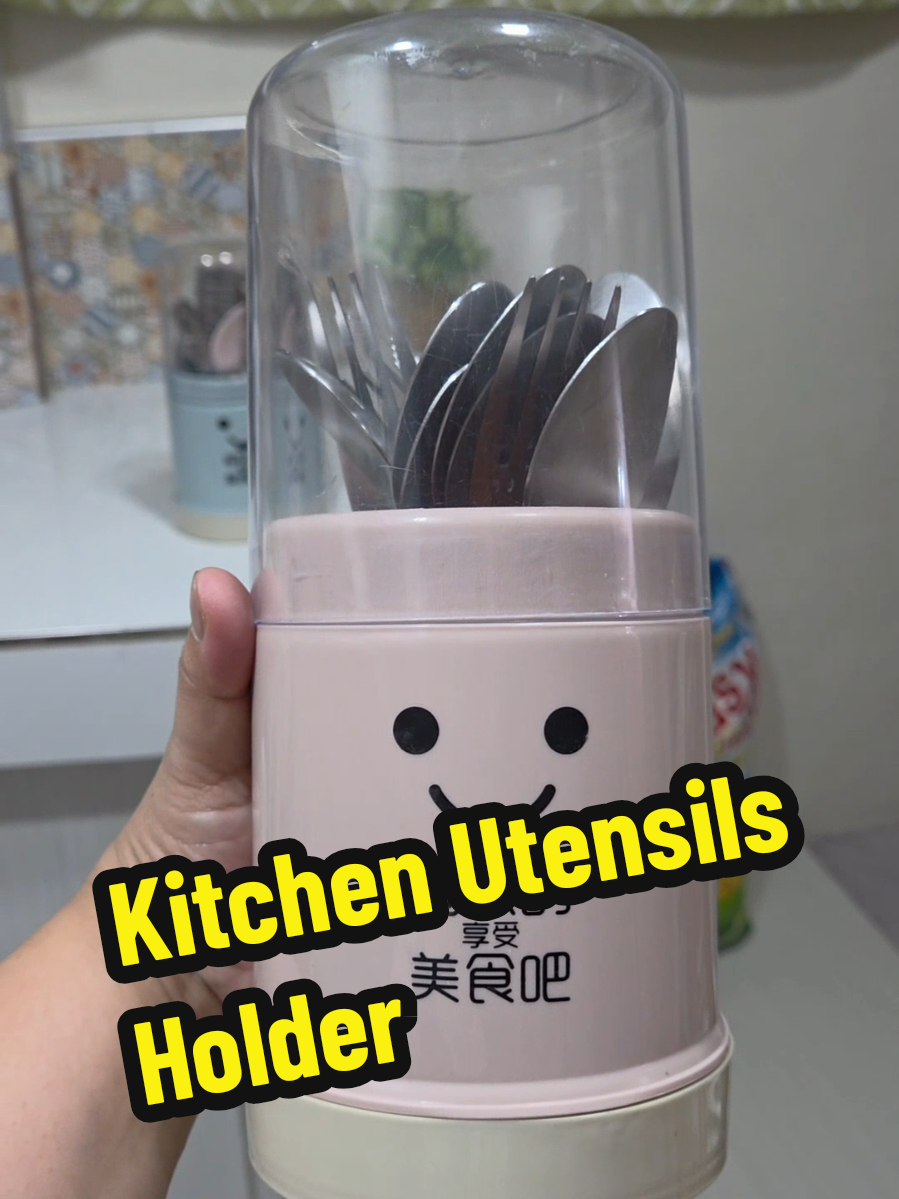 Mas gumagaan ang gawaing kusina pag maayos ang gamit. Kaya gusto ko itong Kitchel utensils holder — solid, hindi magulo tignan, at ang linis ng vibes sa kitchen. #KitchelUtensilsHolder #KitchenOrganizer #KitchenFinds #PangAyosNgBahay 