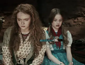 you can be alice, i’ll be the mad hatter #maxmayfield#hollywheeler#strangerthings#fyp#aliceinwonderland 