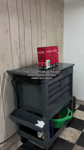 After 8 years of working out of a Amazon box I finally got a tool box. Ft some new red dye tools👀 #fyp #fypシ #xybca 