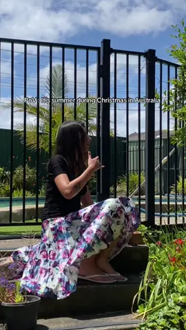 PoV : It’s summer during Christmas in Australia 