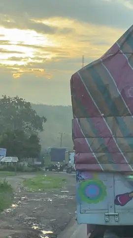 embun pagi+lagu minang🥰#lintassumatra #betung #romansasopirtruck #trukmaniaindonesia 