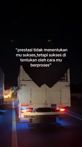 Teruslah berusaha 💪#storytruk #drivermudapunyacerita #rawitexpress 