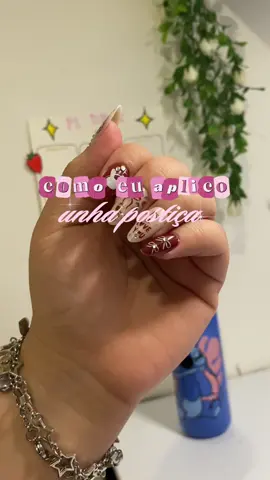 como eu aplico unhas postiças 💅🏻✨ qualquer duvida deixa ai nos comentários!  id da unha: 50714289 id da cola: 28469326  #asmr #relax #asmrbrasil #nailart