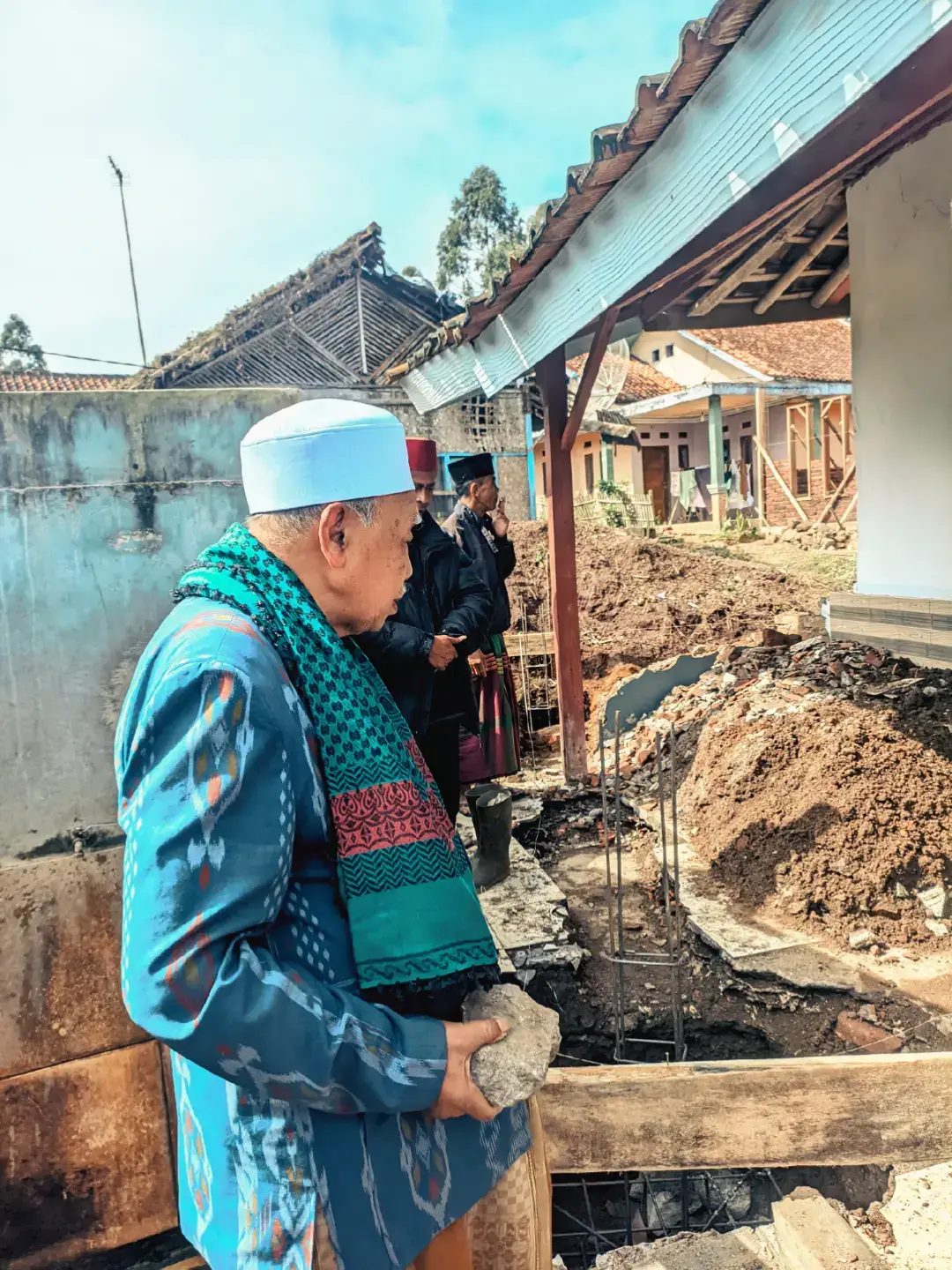 peletakan batu pertama dan penentuan padom arah kiblat mesjid al-huda. #like #fyppppppppppppppppppppppp #yourpage #fy #following 