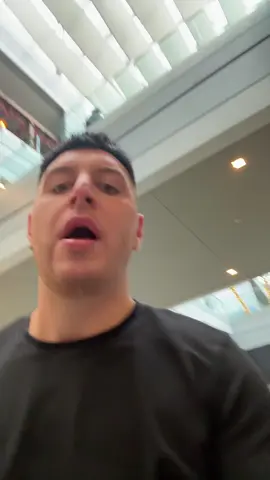 Mouth to the flooooor🤣🤣🤣