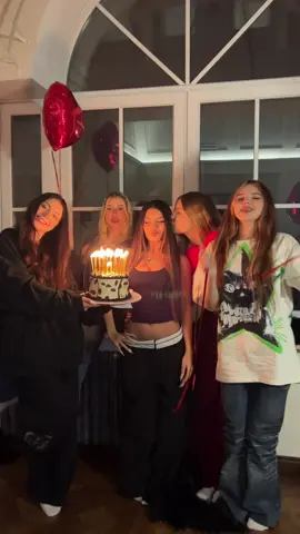 в tg: HYPE HOUSE рассказала, как мы вернулись домой и что сделала соня…