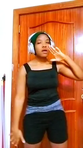 SITANI TALOKOKA don't forget that 😏😏😏#kadamasaudia🇸🇦 #tiktokuganda🇺🇬🇺🇬🇺🇬 #singing #dancing #tiktoknigeria🇳🇬 @💜PRINCESS 💜TASHA 🧜‍♀️💜 