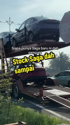 Jap tengah prepare kereta nak serah kepada customer 😉 #saga #SagaExecutive #SagaPremium #SagaStandard #protonperlis 