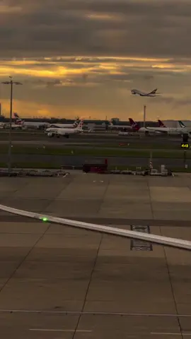 #لو_كل_روح_في_مكان 🕊🌍  #لينا_حبيبي_مكان_دايما_بيجمعنا 🫂🌏 #TamerHosny 🎤🎧🎶 #مجرد_______ذووووووق🎶🎵🖤  #foryou_explore_capcut_fyp_حالات_واتس 