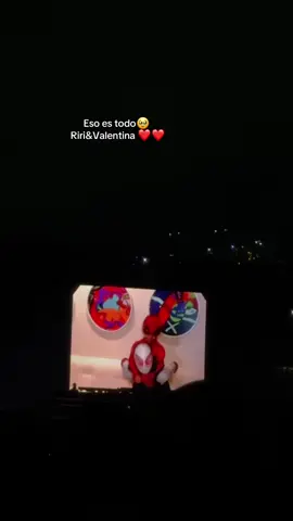 @J Balvin Un hombre que ha dado ejemplo de lo que es la Familia✨@Valentina Ferrer  te amamos Amika ❤️ #conciertojbalvinmedellin #jbalvin #rio #riri 