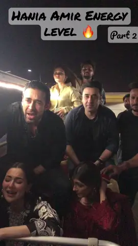 Ali Rehman & Hania Aamir Singing A Song - 10.0 M Views 👑❤️ #Actress 👑❤️ #HaniaAamir 👑❤️ #ARYDigitalEntertainment 👑❤️