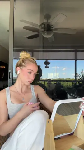 apparently I sing to myself a lot #fyp #grwm 