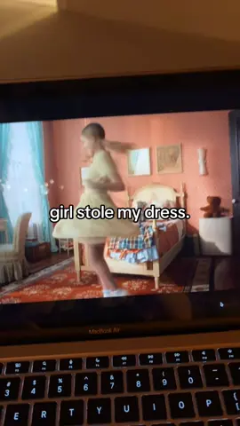 and she wore it better..😔 #strangerthings #strangerthings5 #hollywheeler #alicecreel #fyp 