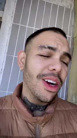 ပေါ့တယ် ပေါ့တယ် ပေါ့တယ် 