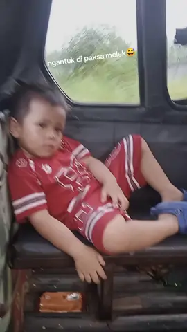 di paksa melek🤣😂 #perjalanan #fyppppppppppppppppppppppp #anakbujangmama 