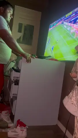 Sin tele sin liguilla sin nada 💔💔😭🐐🐐🐐#chivas #chicharito #amoralfutbol❤⚽️❤🤩 