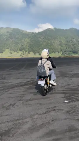 bromo dengan keindahannya #cb125se #fyp 