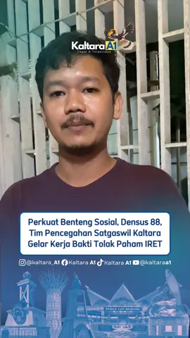 TANJUNG SELOR - Detasemen Khusus (Densus) 88 Antiteror Polri melalui Tim Pencegahan Satuan Tugas Wilayah (Satgaswil) Kalimantan Utara, menggandeng organisasi Tameng Adat Borneo dan warga setempat dalam kegiatan kerja bakti, Minggu (30/11/2025). Kegiatan yang berlangsung di lingkungan Rukun Tetangga (RT) wilayah Tanjung Selor ini tidak semata berfokus pada kebersihan fisik lingkungan. Lebih dari itu, momentum ini dimanfaatkan sebagai strategi penguatan kohesi sosial guna menangkal masuknya paham Intoleransi, Radikalisme, Ekstremisme, dan Terorisme (IRET). Dalam pelaksanaannya, semangat gotong royong terlihat kental saat para peserta bahu-membahu membersihkan saluran air (parit), mengangkut sampah, hingga menata area fasilitas umum agar lebih asri. Sinergi antara aparat keamanan, tokoh adat, dan masyarakat ini menjadi simbol visual bahwa kekompakan adalah benteng pertahanan sosial yang paling efektif. Di sela-sela aktivitas fisik tersebut, Tim Pencegahan Satgaswil Kaltara menyisipkan pesan-pesan moral melalui komunikasi interpersonal yang hangat dengan warga. Fokus utama diskusi ringan tersebut adalah pentingnya merawat kerukunan, menghargai perbedaan, serta membangun kewaspadaan dini terhadap ajaran-ajaran yang berpotensi memecah belah persatuan. “Kebersamaan yang terbangun hari ini adalah bukti konkret bahwa kegiatan sosial dapat menjadi sarana efektif membangun kewaspadaan kolektif. Lingkungan yang bersih dan masyarakat yang solid akan mempersempit, bahkan menutup ruang gerak penyebaran paham IRET,” ujar AL, Densus 88 , Tim Pencegahan Satgaswil Kalimantan Utara. Selengkapnya di website kami: https://kaltaraa1.com #densus88 #kaltara 