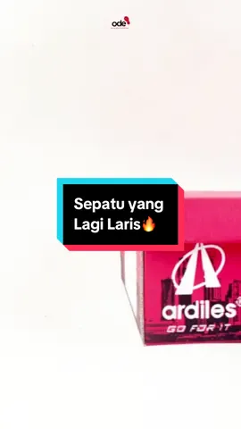 Sepatu full black koleksi Ardiles yang terlaris saat ini🔥 yuk checkout slip on Vance dengan klik keranjang kuning sekarang!! #rekomendasisepatu #sepatuslipon #sepatuhitam #ardiles #odefootwear 