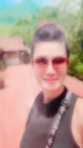 ☘️💋Hiện tại tôi đã chuyển từ chế độ độc thân qua hội người cao tuổi. Cái tuổi ai khen thì tôi không còn tin mà ai chê thì tôi giận...😜💋☘️#vuivemoingay❤️ #LearnOnTikTok #fypシ゚viral🖤tiktok #giaitri #giaitri  @𝙎𝙪𝙣𝙛𝙡𝙤𝙬𝙚𝙧🌻  @𝙎𝙪𝙣𝙛𝙡𝙤𝙬𝙚𝙧🌻  @𝙎𝙪𝙣𝙛𝙡𝙤𝙬𝙚𝙧🌻 