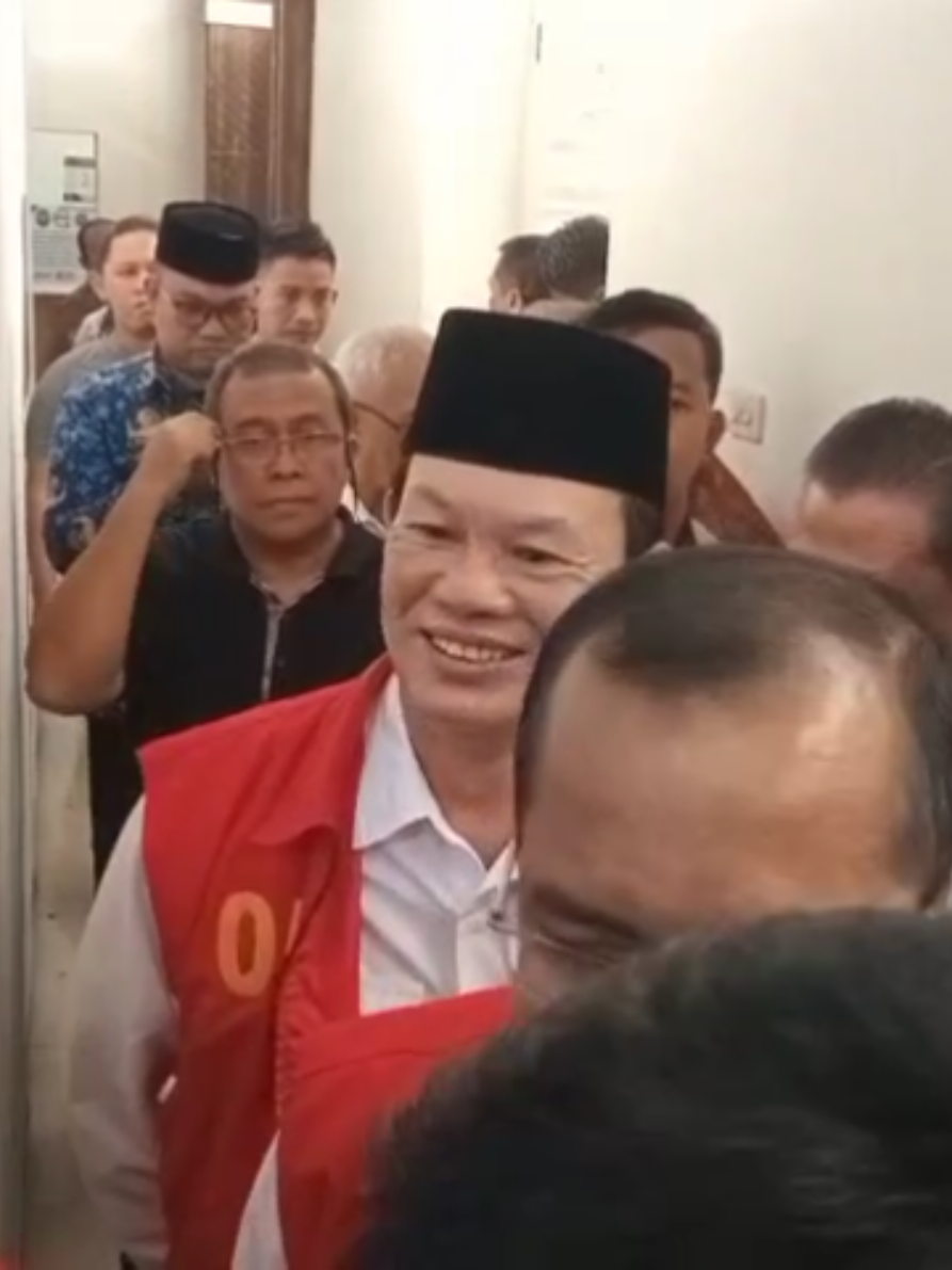 Sidang Lanjutan Perkara Pasar Cinde  Hari ini Senin (1/12/2025) digelar sidang lanjutan dugaan korupsi pelaksanaan kegiatan/pekerjaan kerjasama mitra Bangun Guna Serah (BGS) antara Pemerintah Provinsi Sumsel dengan PT Magna Beatum tentang pemanfaatan barang milik daerah berupa tanah di Jalan Jenderal Sudirman kawasan Pasar Cinde Palembang tahun 2016-2018 di Pengadilan Tipikor Palembang. Persidangan yang dipimpin Ketua Majelis Hakim Fauzi Isra SH MH didampingi Hakim Anggota Ardian Angga SH MH dan Idi Il Amin SH MH tersebut beragendakan eksepsi (keberatan atas dakwaan JPU)  dan dilanjutkan dengan pemeriksaan saksi-saksi yang dihadirkan oleh Tim Jaksa Penuntut Umum (JPU) Kejati Sumsel.