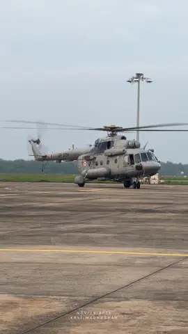 අවශ්‍යම අවස්ථාවන් වල අප ලගින් සිටින අසල්වැසියන් 🇮🇳❤️🇱🇰 #flood #prayforsrilanka #india #friedship 