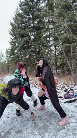 chat is this peak @⊹܀୨୧ 𝑇𝑎𝑦𝑎 ୨୧܀⊹ @izzy 🦋⚾️  #NEZUKO ❤︎︎ #nezukokamado #demonslayer #cosplay #blueboicosplays    