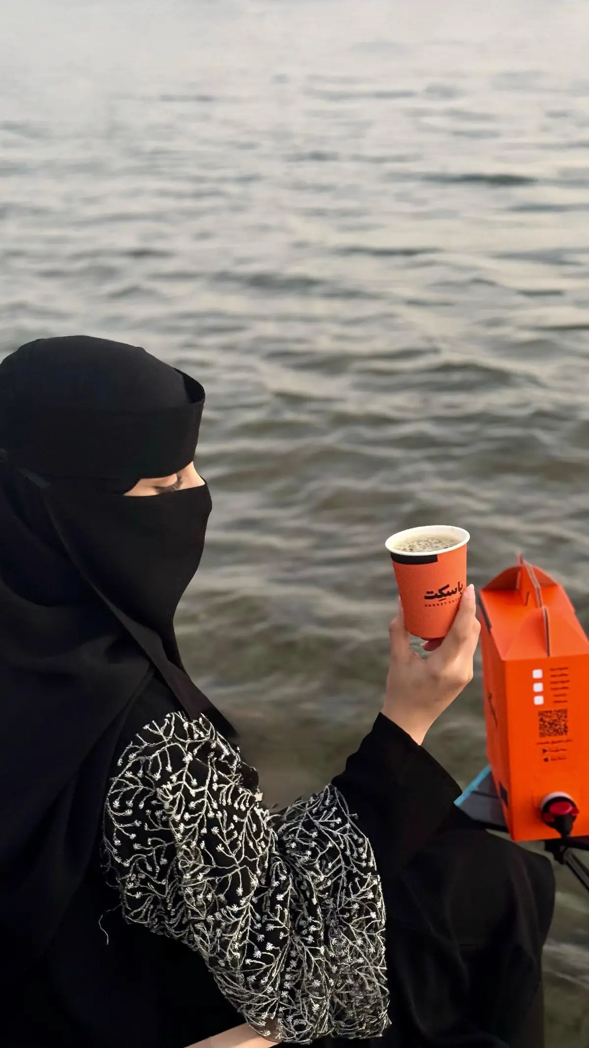 ‏دائما الطلعه معا الاخت تكون غير❣️