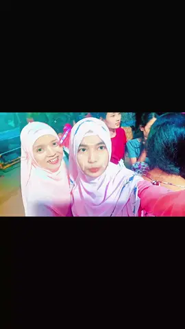 ##အဖွဲ့လေးဆုံတုန်း ပွဲဈေးသွား###ဘာညာပေါ့ကွာ♡ #####ရောက်စမ်းfypပေါ် ####@hlaing.hlaing.win864 @moelay9420473914339 @🏳️‍🌈Hnin Ei  Phyu🏳️‍🌈 