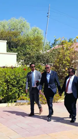 Madaxwyne Muse oo Saka Dhoofaya#muse #bixi 