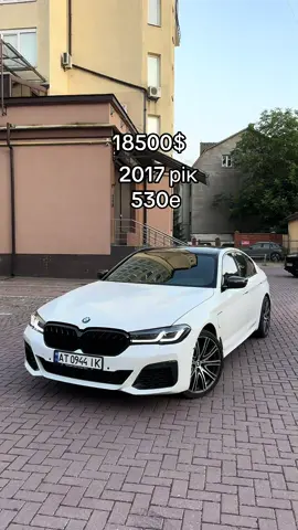 BMW 530 E БЕЗ ТОРГУ!!!!!! 2017  РІК  Переодягнута в рейстайлинг перед і зад Максимальна приборка машина кожен день на дорозі,0505156079 