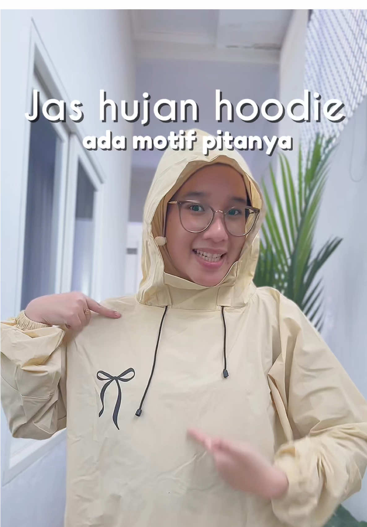 Jas hujan hoodie motif pita, tidak tembes bahan tebal #jashujan #jashujanmurah #jashujanwanita #jashujandewasa #jashujanpria 