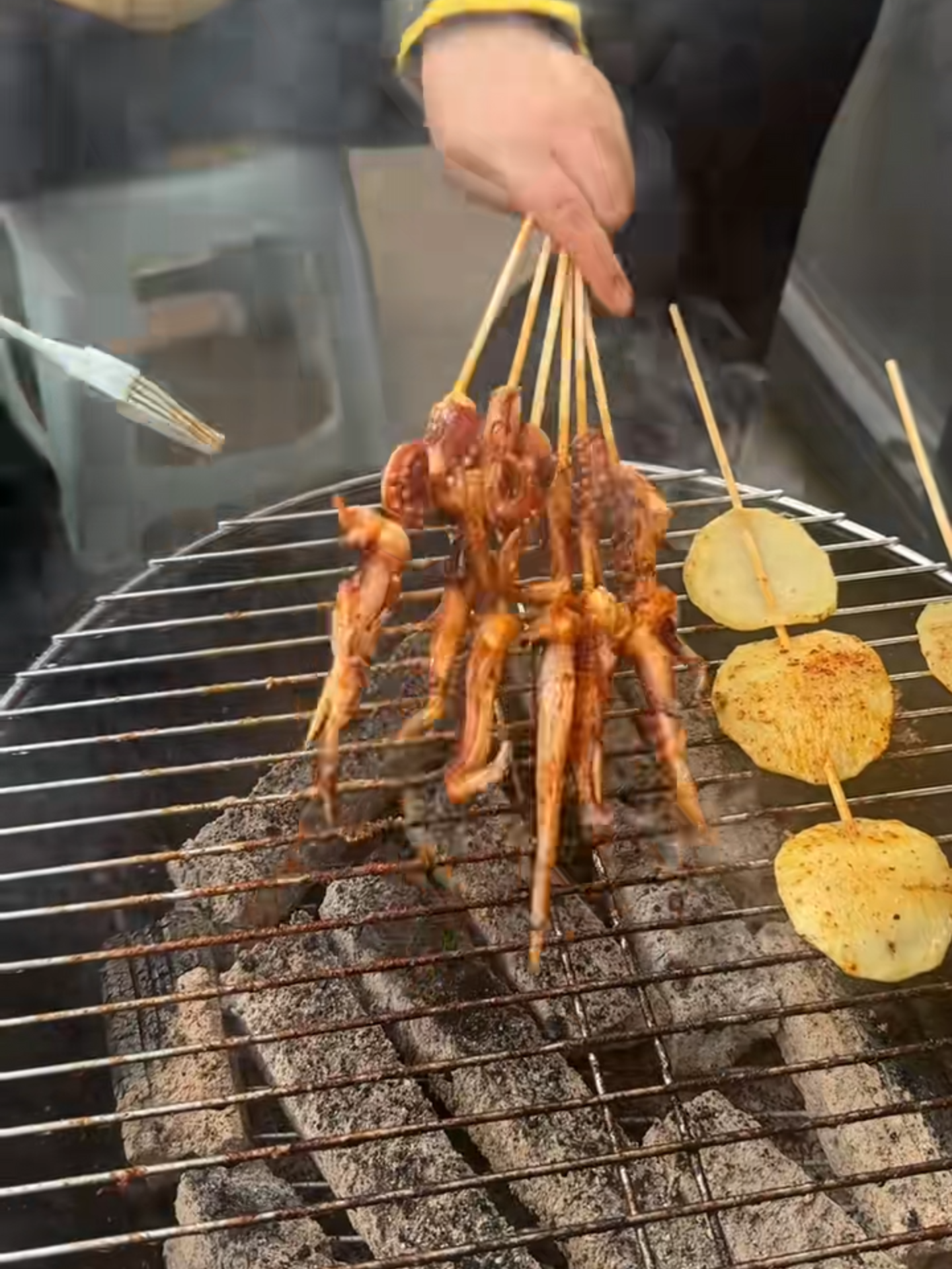 Lên 1 em bếp nướng với thiết kế 3 chân gấp gọn cho cả nhà đây;có thể mang đi chơi,dã ngoại...#bepnuongthan #bepnuongthanhoa #bepnuongtron #bepnuongngoaitroi #bepdangoai #dodungtienich #giadungtienich #zihome