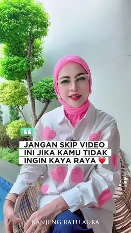 STOP!!! Jangan skip video ini ya sayangku! Siapa tahu ada ilmu baik yang bisa membuka jalan rezekimu hari ini. ✨ Kalau sudah nonton, tulis qobiltu di komentar ya sayangku. 💛” #kanjengratuaura #kanjengratuaurastore #amalan #rezeki