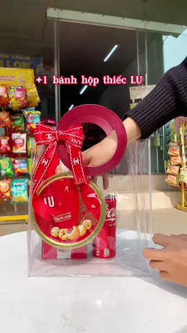 Mẫu túi quà biếu Tết nhỏ xinh #gioquatetgiare #tuiquatet #tuidungquatet #gioquatet2026 #quatetchonhanvien 