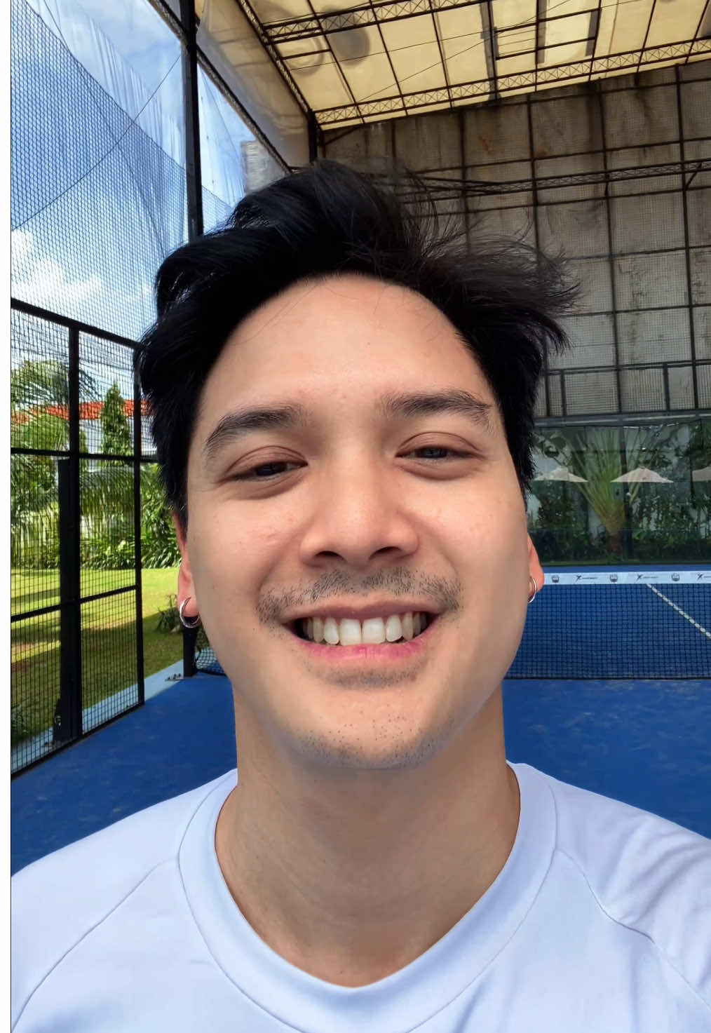 hi, duet sama aku yuk! nanti yg paling menarik bakal aku belanjain iPhone 16 di @lazadaid 🩷 jgn lupa pake hashtag #SikatPromo #LazadaID #DuetSamaBaskara.  Jangan diprivate ya biar aku bisa liat, ditunggu sampe 14 Desember!