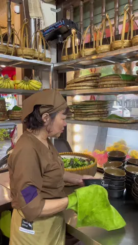 Hãy đến Ô Bún Chả, thưởng thức hương vị bún chả Hà Nội chuẩn vị trong không gian ấm cúng, và cảm nhận nét truyền thống đậm đà của Thủ đô  #bunchahanoi #obuncha #bunchakeptre #xuhuong #xuhuongtiktok 