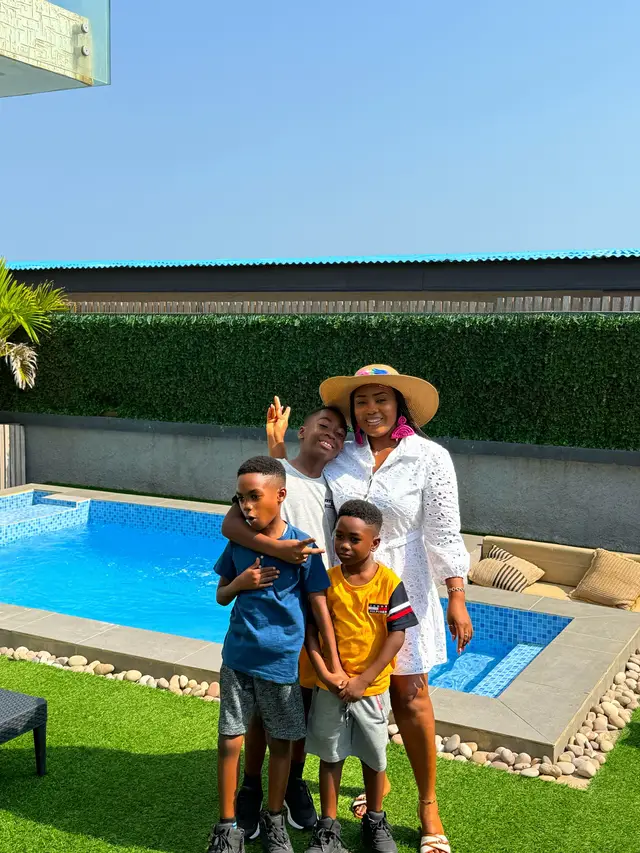 Happy New Month, Besties! ✨ Welcome to December — the month of joy, gratitude, celebration, and beautiful endings! 💃🏽🎄 May this new month wrap you in peace, overflow you with blessings, and crown all your efforts with testimony. May laughter fill your home, love meet you at every corner, and may everything you’ve been praying for locate you this December. 🙏🏽✨ As we close the year, may stress be replaced with rest, tears with smiles, and struggle with victory. Step into December with faith, hope, and a grateful heart — the best is truly still ahead! 💛 #naahnahskitchen #happynewmonth #december #boymom 