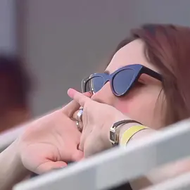 𝐁𝐞𝐚𝐮𝐭𝐢𝐟𝐮𝐥 😍 𝐆𝐢𝐫𝐥𝐬 𝐑𝐞𝐚𝐜𝐭𝐢𝐨𝐧 𝐢𝐧 𝐒𝐭𝐚𝐝𝐢𝐮𝐦👀🤤🔥🥰 . . . #foryou #foryoupage #viralvideos #cricket #cricketlover 