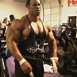 Kevin Levrone’s Theme Song #kevinlevrone #kevinlevroneedit #bodybuilding #bodybuilder 