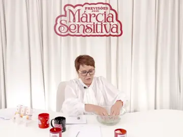 Banho para abrir caminhos na véspera de natal #marciasensitiva #banhodeervas #natal #dezembro 