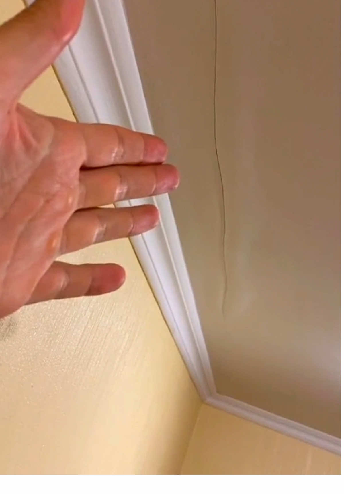 А мог просто натянуть. #ремонт 