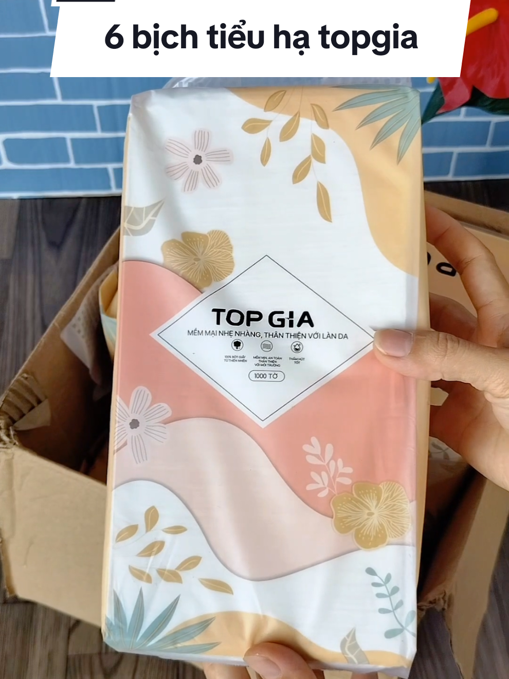 Thùng 6 bịch khăn giấy tiểu hạ topgia đang có giá hời ,nhà chị nào hay xài giấy topgia săn về sử dụng nha #nhadaily90 #khangiaytopgia #khangiayruttreotuong #topgia @Nha Daily @Nha Daily @Nha Daily 